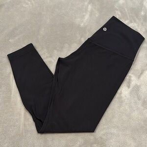 Lululemon Black Align Leggings 25” Size 6 like new!